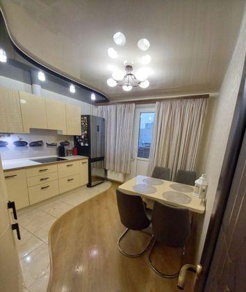 Продажа 2-комнатной квартиры, Краснодар, улица Академика Лукьяненко,  12/1