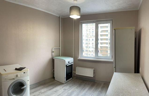 Продажа 1-комнатной квартиры, Краснодар, проспект Чекистов,  8