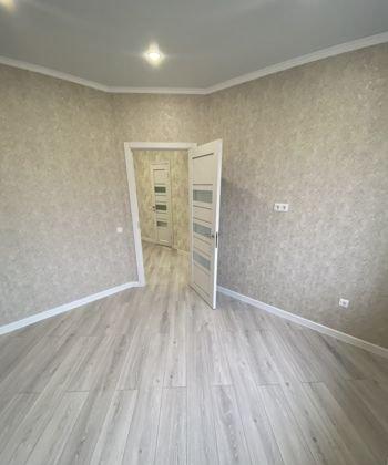 Продажа 1-комнатной квартиры, Краснодар, улица им. Героя Яцкова И.В.,  19