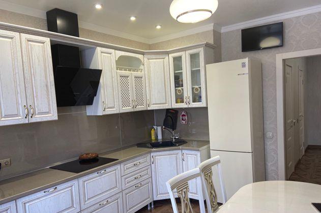 Продажа 2-комнатной квартиры, Краснодар, улица имени Героя Николая Шевелёва,  5