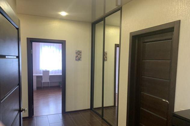 Продажа 3-комнатной квартиры, Краснодар, улица имени 40-летия Победы,  131