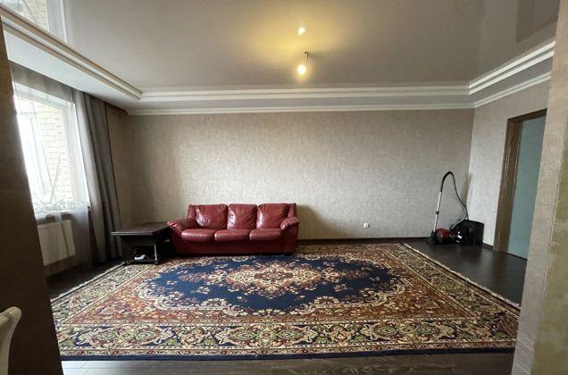 Продажа 2-комнатной квартиры, Краснодар, Российская улица,  72/1к1