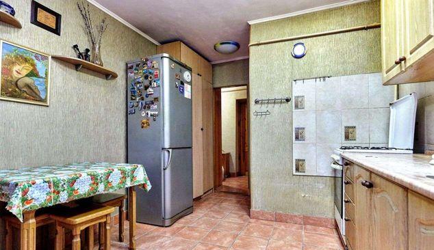 Продажа 3-комнатной квартиры, Краснодар, Красноармейская улица,  140