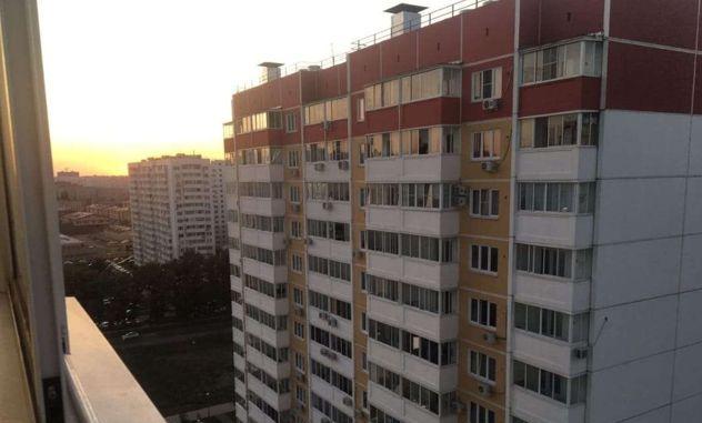 Продажа 2-комнатной квартиры, Краснодар, улица Героев-Разведчиков,  23/1