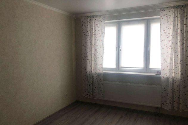 Продажа 1-комнатной квартиры, Краснодар, Российская улица,  72/6