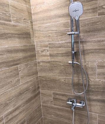 Продажа 2-комнатной квартиры, Краснодар, улица имени Сергея Есенина,  110/1