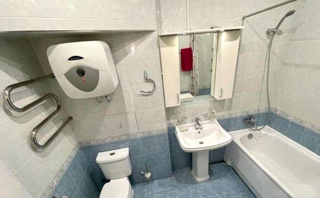 Продажа 2-комнатной квартиры, Краснодар, улица Тургенева,  172