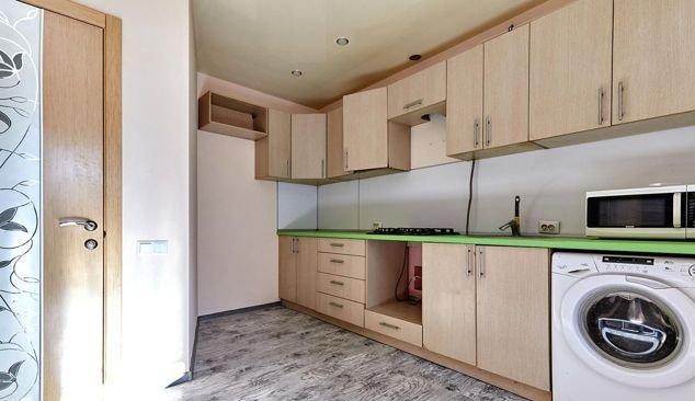 Продажа 1-комнатной квартиры, Краснодар, Гимназическая улица,  25