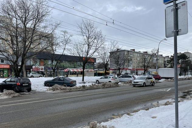 Продажа 2-комнатной квартиры, Краснодар, улица Гагарина,  132