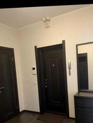 Продажа 1-комнатной квартиры, Краснодар, улица имени 40-летия Победы,  115