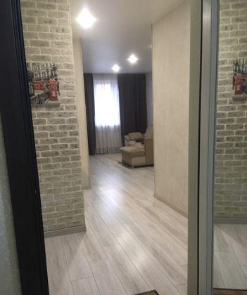 Продажа 1-комнатной квартиры, Краснодар, улица Адмирала Серебрякова,  3к1