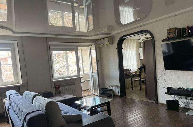 Продажа 2-комнатной квартиры, Краснодар, улица Тургенева,  148