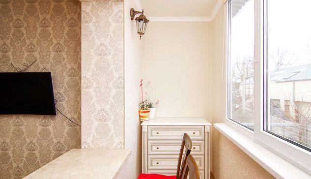 Продажа 2-комнатной квартиры, Краснодар, улица Ленина,  89/1