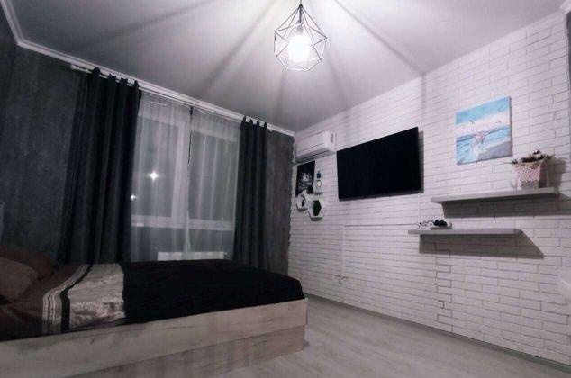 Продажа 1-комнатной квартиры, Краснодар, улица Лётчика Позднякова,  2к1