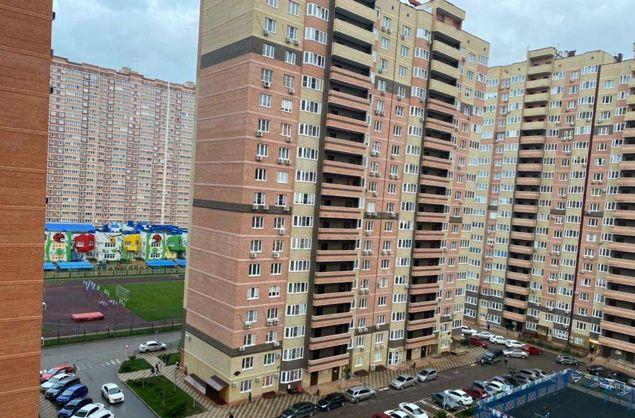 Продажа 1-комнатной квартиры, Краснодар, улица имени Героя Николая Шевелёва,  5