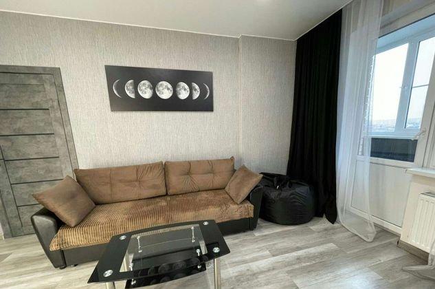 Продажа 2-комнатной квартиры, Краснодар, Сахалинская улица,  15к5