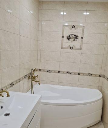 Продажа 2-комнатной квартиры, Краснодар, улица Адмирала Серебрякова,  3к2