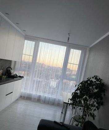 Продажа 2-комнатной квартиры, Краснодар, улица Шоссе Нефтяников,  18к7