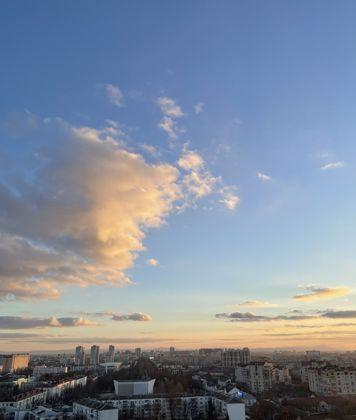 Продажа 2-комнатной квартиры, Краснодар, улица Шоссе Нефтяников,  18к7