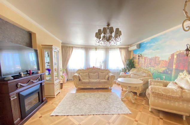 Продажа 3-комнатной квартиры, Краснодар, проспект Чекистов,  37