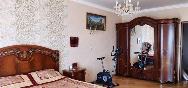 Продажа 2-комнатной квартиры, Краснодар, Пашковская улица,  83