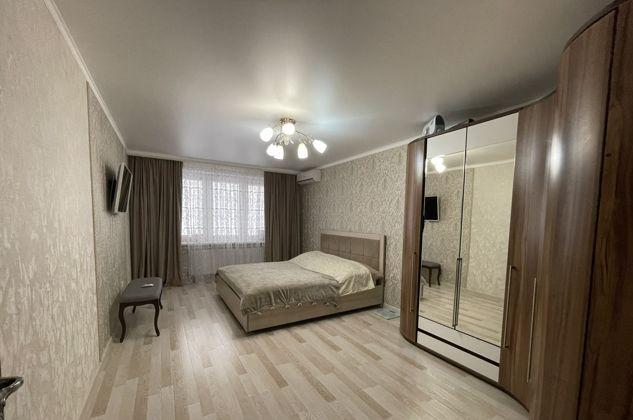 Продажа 3-комнатной квартиры, Краснодар, улица Героя А.А. Аверкиева,  22