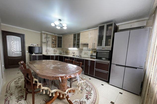 Продажа 3-комнатной квартиры, Краснодар, улица Героя А.А. Аверкиева,  22