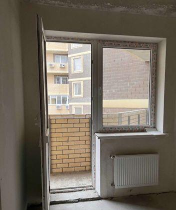 Продажа 3-комнатной квартиры, Краснодар, улица Лётчика Позднякова,  2к8