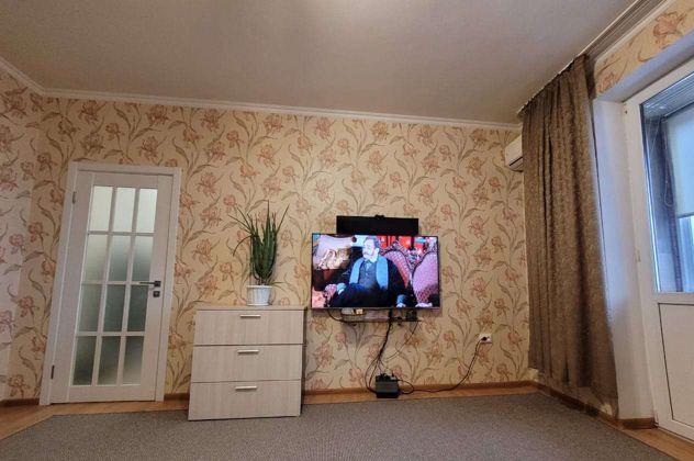 Продажа 2-комнатной квартиры, Краснодар, улица 1 Мая,  428