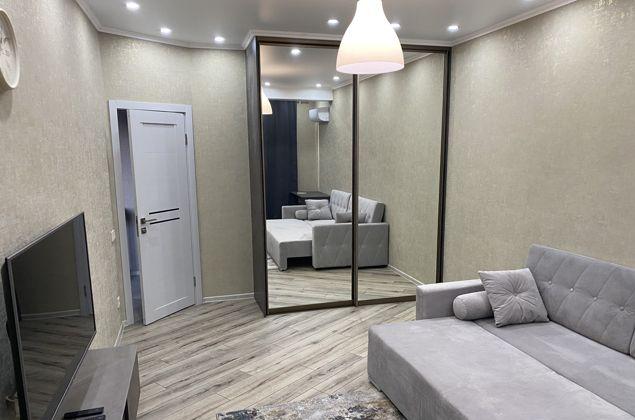 Продажа 1-комнатной квартиры, Краснодар, улица Ратной Славы,  33