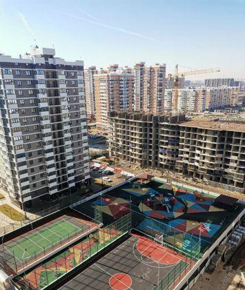 Продажа 2-комнатной квартиры, Краснодар, улица Адмирала Серебрякова,  3к3