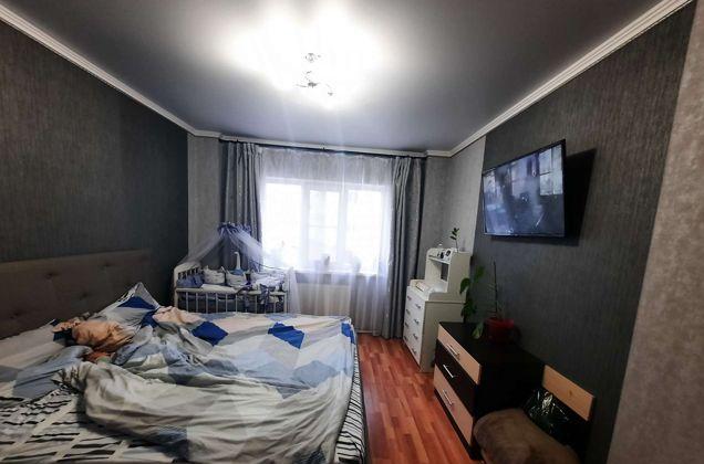 Продажа 2-комнатной квартиры, Краснодар, улица имени Сергея Есенина,  94