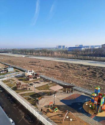 Продажа 2-комнатной квартиры, Краснодар, улица Адмирала Крузенштерна,  6