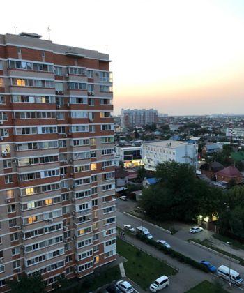 Продажа 1-комнатной квартиры, Краснодар, улица имени Калинина,  350/6