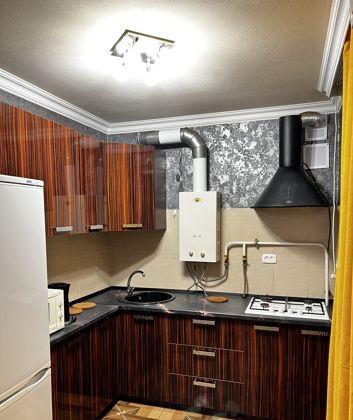 Продажа 2-комнатной квартиры, Краснодар, улица Коммунаров,  209