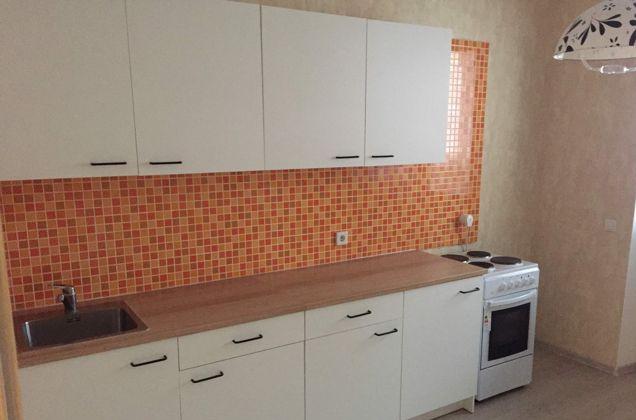 Продажа 1-комнатной квартиры, Краснодар, улица 70-летия Октября,  1/7