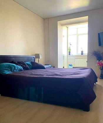 Продажа 3-комнатной квартиры, Краснодар, Ставропольская улица,  80