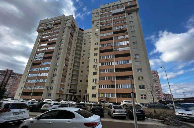 Продажа 1-комнатной квартиры, Краснодар, Домбайская улица,  10