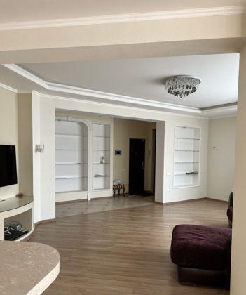 Продажа 3-комнатной квартиры, Краснодар, бульвар Клары Лучко,  14к3