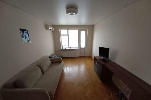 Продажа 2-комнатной квартиры, Краснодар, Аэродромная улица,  10/2