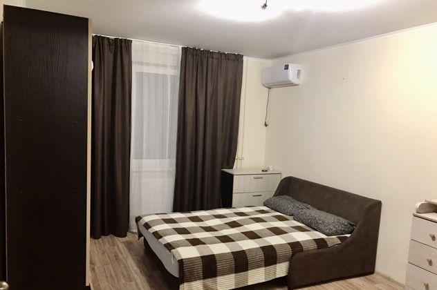 Продажа 1-комнатной квартиры, Краснодар, улица Героя А.А. Аверкиева,  30