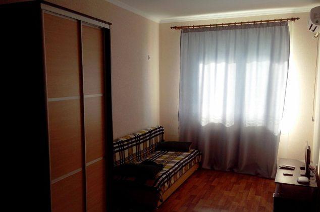 Продажа 1-комнатной квартиры, Краснодар, улица имени 40-летия Победы,  129