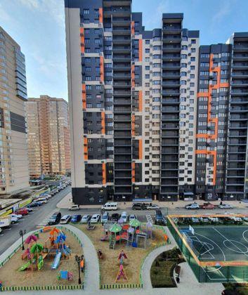 Продажа 1-комнатной квартиры, Краснодар, улица имени Героя Георгия Бочарникова,  8/1