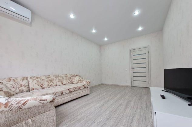 Продажа 1-комнатной квартиры, Краснодар, улица Героев-Разведчиков,  8к2