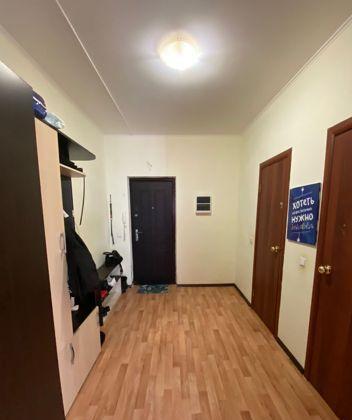 Продажа 2-комнатной квартиры, Краснодар, улица имени 40-летия Победы,  111