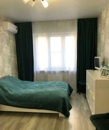 Продажа 1-комнатной квартиры, Краснодар, улица имени Героя Георгия Бочарникова,  8