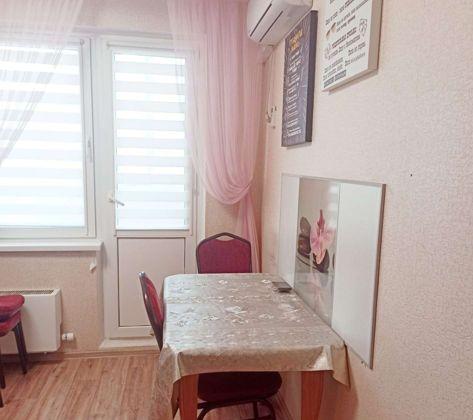 Продажа 2-комнатной квартиры, Краснодар, улица Героя Владислава Посадского,  69