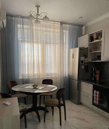 Продажа 1-комнатной квартиры, Краснодар, улица Шоссе Нефтяников,  22к1