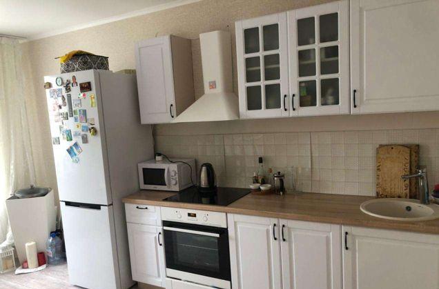 Продажа 2-комнатной квартиры, Краснодар, улица Героя А.А. Аверкиева,  40