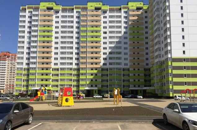 Продажа 2-комнатной квартиры, Краснодар, улица Героя Владислава Посадского,  69